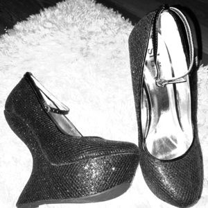 Shi by JOURNEYS Heels